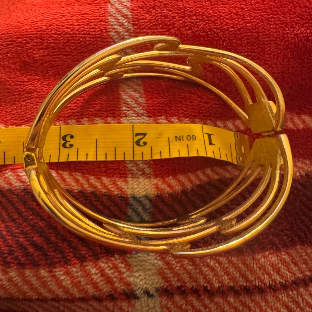 Vintage Modern Gold Tone Cuff Bracelet - Picture 6 of 16
